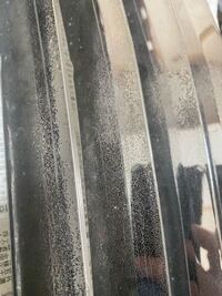 車のグリルのメッキ部分 プラスチック の水垢 くすみをとるのに キイロビンや Yahoo 知恵袋