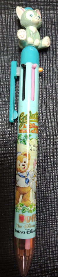 このディズニーのジェラトーニの6色ボールペンの替芯はどこで売ってますか Yahoo 知恵袋