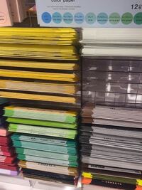 ダイソーの画用紙を入れてる棚が欲しいです この収納はどこの商品でしょうか Yahoo 知恵袋