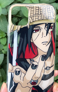 透明のスマホケースを使っているのですが アニメキャラのカードやシール ス Yahoo 知恵袋