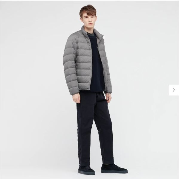 ユニクロウルトラライトダウングレーはダサいですか かっこいいで Yahoo 知恵袋