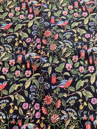 リバティのこの生地の名前を教えて下さい Libertyoflond Yahoo 知恵袋