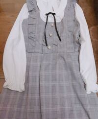 量産型女子さんに質問です 今度こちらのワンピースを着てお出かけしよ Yahoo 知恵袋