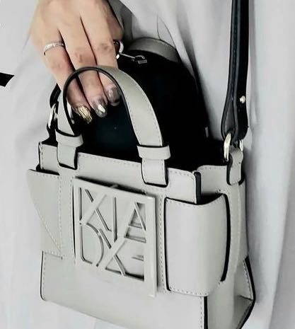 このバッグですが、どこのブランドのものかわかる方いらっしゃいますか？