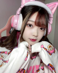 人見知りをしない子供は愛情不足というのは本当でしょうか Yahoo 知恵袋