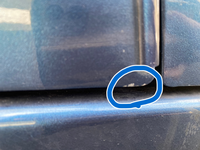 車のドアの小傷の修理について 先ほど 車のドアを開けた際 固い Yahoo 知恵袋