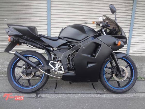 バイクをマットブラックに自家塗装したいです - 必要なものや