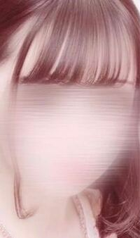 こちらの画像のような量産型オタクさん達が顔隠しに使用しているアプリですが、Androidでも同じような斜線のようなモザイクができるアプリはありますか？

量産型 加工 モザイク Android 