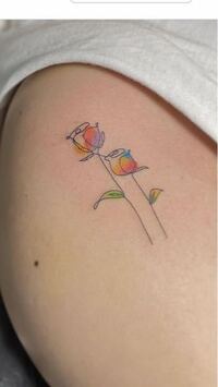 タトゥーでこんな色の入れ方出来るんですか わかる方お願いします Yahoo 知恵袋