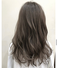 美容師さんに質問です 去年の夏にブリーチをしてオレンジに染めて そこから Yahoo 知恵袋