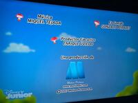 ディズニージュニアのcm的なやつでこのキノコみたいなのが出てく Yahoo 知恵袋