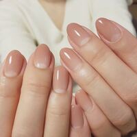 このようなグラデーションネイルをセルフでやる方法を教えてください また Yahoo 知恵袋