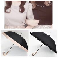 【至急】どちらの日傘がかわいいと思いますか？ 高1女子です。普段は上の写真のようなお洋服を着ているのですが、どちらの日傘の方がかわいいでしょうか？(制服にも合わせたいです)
 
また、長傘と折りたたみ傘どちらの方がいいと思いますか？