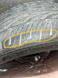 タイヤのひび割れについて - 画像のようなひび割れ状態はタイ 