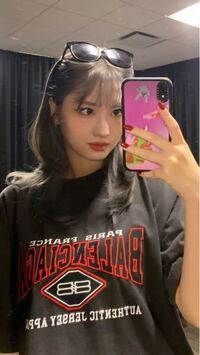 Twiceが使っているスマホの機種教えて頂きたいですm M Yahoo 知恵袋
