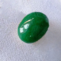 この翡翠は価値が低いですか 金の指輪についてました7 5ctだ Yahoo 知恵袋