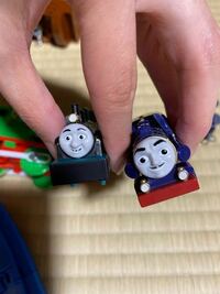 トーマスの仲間の名前がわかりません この２つの名前教えてください Yahoo 知恵袋