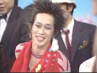 髪を逆立ててツンツンにできる強力なグリースやワックスを教えてください で Yahoo 知恵袋