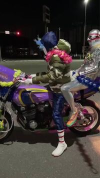 旧車會の人たちはなぜこのような奇抜な服装を するのですか 17歳の少 Yahoo 知恵袋