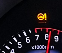 車の写真のオレンジマークはなんなのでしょうか 昨日 仕事から帰 Yahoo 知恵袋