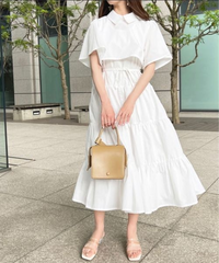 このワンピースにスニーカーは合うと思いますか Adidasのシ Yahoo 知恵袋