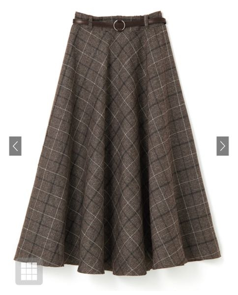 GRLでこのようなスカートを冬に向けて買おうと思っているのですが、トップスに白以外の色似合うかがあまり分かりません。似合う色を教えて下さると嬉しいです。またどんな形のトップスが合うのかも教えてください