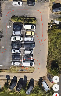 ここに駐車する場合 前から駐車かバックで駐車 どちらが楽だと思 Yahoo 知恵袋