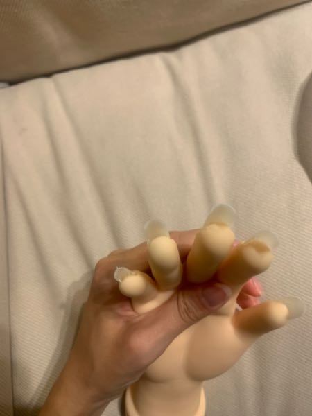 ネイル検定で使用したモデルハンドについて質問です。3級で使用して2