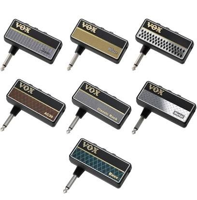 無知なので質問させてください VOX ヴォックス amPlug2というヘッドホンアンプを見つけて、便利だなと思ったのですが あれはエレアコやエレガットでも使用可能なのでしょうか？ 見た感じエレキやベースに付けるのが基本だと解釈したのですが、間違っている可能性もかなりあるので、詳しい方、情報収集に長けている方お願いします。 また、もし使用可能な場合、どの種類を買えばいいのかも教えていただけると助かります。 種類が多すぎて間違えるのは避けたいです。