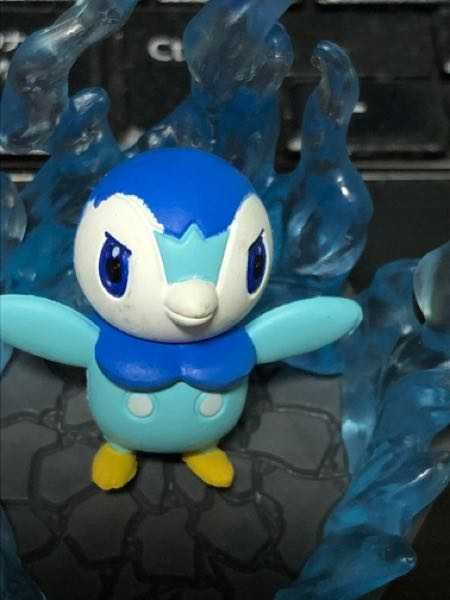 ポチャッコ ナイトプール フィギュア エラー品 【レア】 グッズのエラー品はレアというよりは不良品なのになぜ高く売れる場