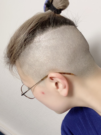 今まではロングヘアだったのですが 何となく添付した画像のように刈り上げて Yahoo 知恵袋