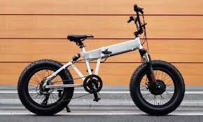 去年買った電動自転車のモーターが動かなくなってしまって修理に出 