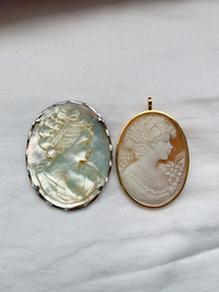 シェルカメオ作家刻印あり当時20万円で購入