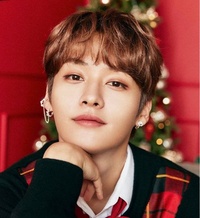 この耳につけてるイヤーカフ ピアス どこのブランドのものかわか Yahoo 知恵袋