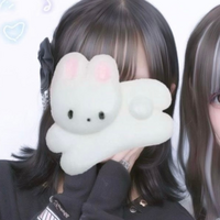 地雷や量産型の子がインスタで使ってるこのスタンプはどのアプリですか？(>_<) 