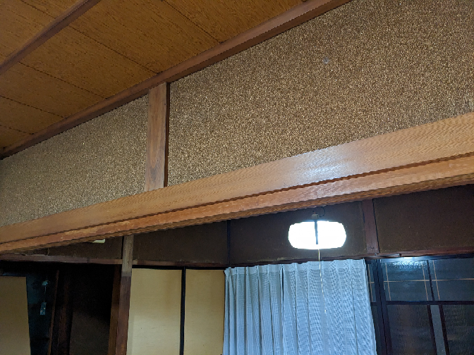 古い家をリノベーションしているど素人です。写真のような鴨居を撤去 
