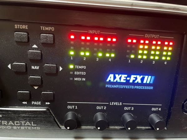 Tonexone/pedalについて質問です。 - 中古で''ライ - Yahoo!知恵袋
