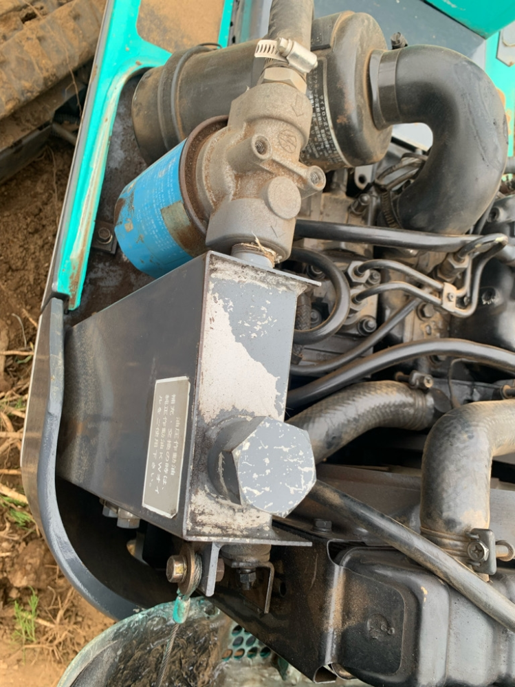 コベルコ KOBELCO SK007 超ミニユンボの作動油』 ローバー のみんなの質問