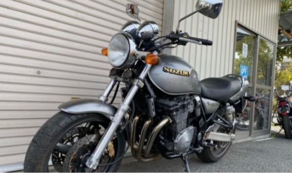 このイナズマ400というバイクはなぜタンクがSUZUKIなんですか？in