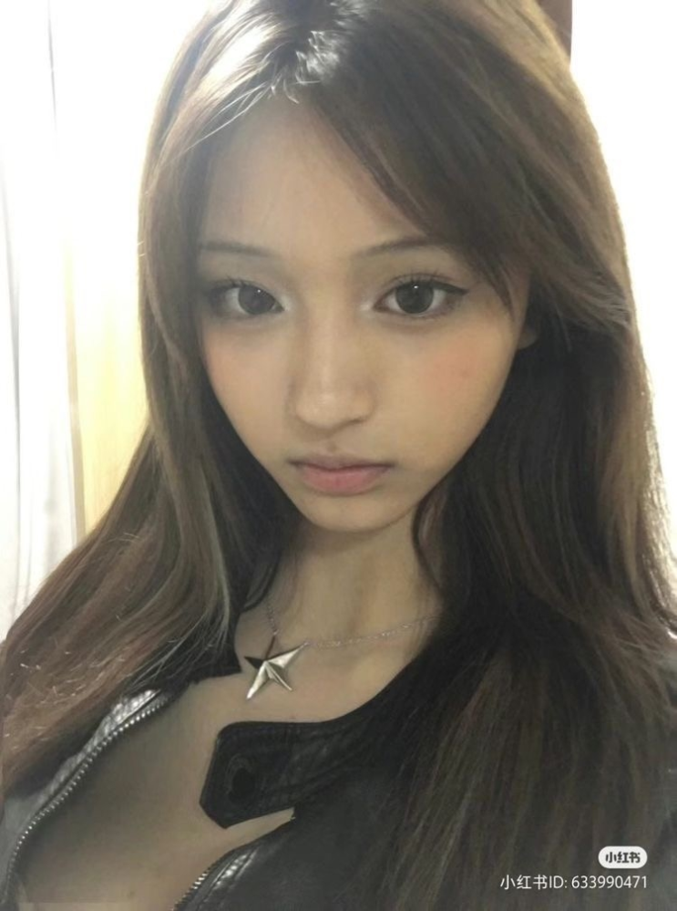 小紅書(RED)使っている人お願いします！こちらの方のプロフィ