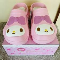 このドンキのマイメロのクロックスサンダル、値段いくらで売られ このドンキのマイメロのクロックスサンダル、値段いくらで売られ