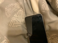 スマホケース探してます。外枠が歪んでしまって、見るたびに嫌になるのでこれを隠せるケースがいいです。いいのありませんか？ 