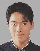 この人、イケメンですか？