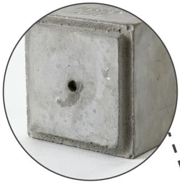 コンクリート製の植木鉢を他の用途に使いたく底の穴径を拡大したいのですが、あまりお金を掛けずにDIYで対応する方法、工具について質問させてください。 （オーディオ用115v変圧トランスを覆って”ジー音”を聞こえにくくしたい） コンクリート厚さ 5mmで 現在の穴径 はφ5mm程度ですがこれを φ12mm程度に拡大するにはどのような方法があるでしょうか。 電動工具はドライバくらいしか持っていませんが、ボール盤程度であれば近所のホームセンターで借用できますので、以下のダイヤモンドやすりを回転させてグリグリを考えていましたがこれでは最大穴径がφ10mmまでになります。 https://www.amazon.co.jp/gp/product/B07YGHXSPR/ref=ewc_pr_img_1?smid=AN1VRQENFRJN5&psc=1 適切なコンクリート用リーマー等があれば手動でできるので一番いいのですが探せず、、 精度はいらないので近辺をハンマーで叩き割る、というのも失敗しそうなのでもっといい方法があれば教えてください。