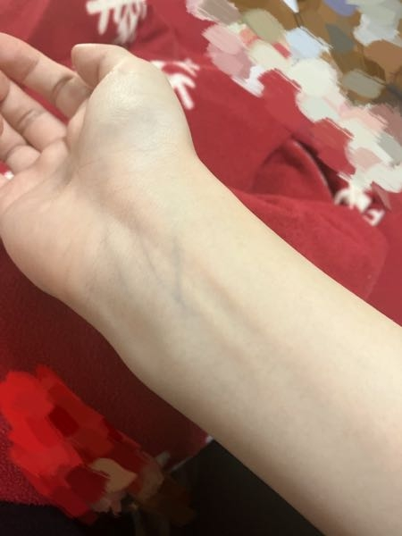 至急 ブルベかイエベかこれだけじゃ判断できませんよね？