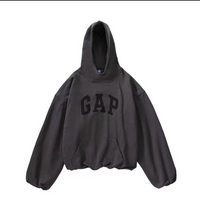 写真のようなYeezy×GAP×BALENCIAGAみたいな首元がこの位... - Yahoo!知恵袋