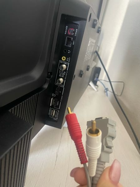 至急！ WiiUを繋げたいのですがこのテレビでは接続できませんか、？