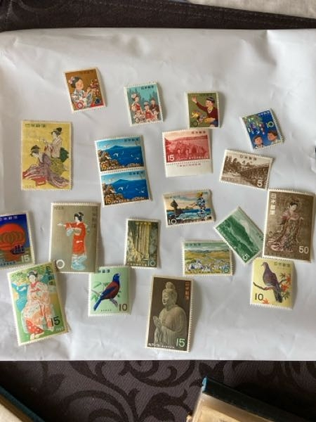 昔の古い切手なのですが、他にもあるのですけどこういった昔の切手
