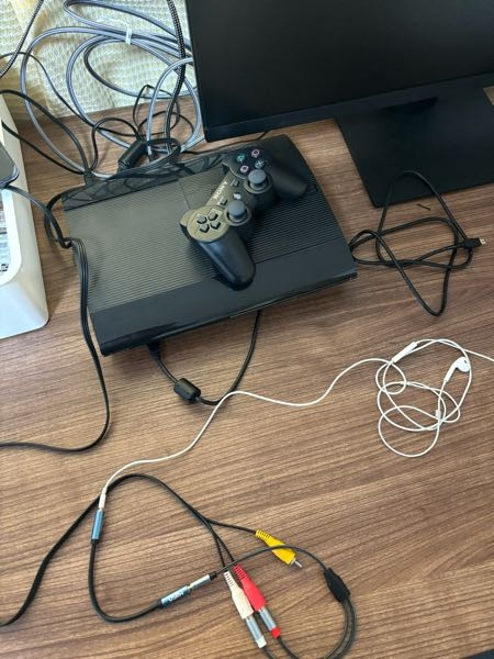 PS3ケーブルを接続しても画面が映らない - PS3のAVケーブルと電源