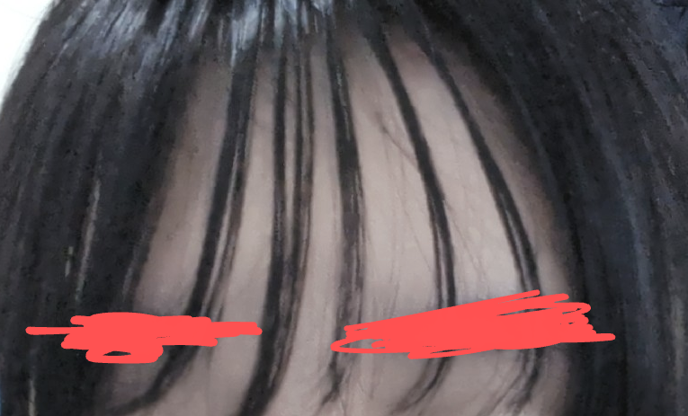 前髪作るのが絶望的に下手です どうしたらよくなりますか…。 写真は私です 改善点教えてください！